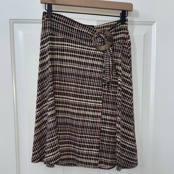 New York & Company Dresses & Skirts - New York & Company Knee-Length A-Line Skirt